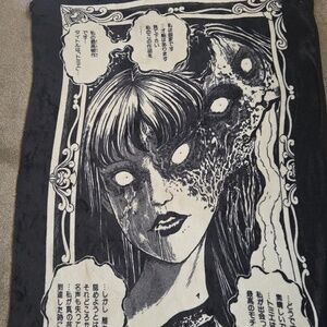 Junji Ito Horror Manga Graphic Throw Blanket